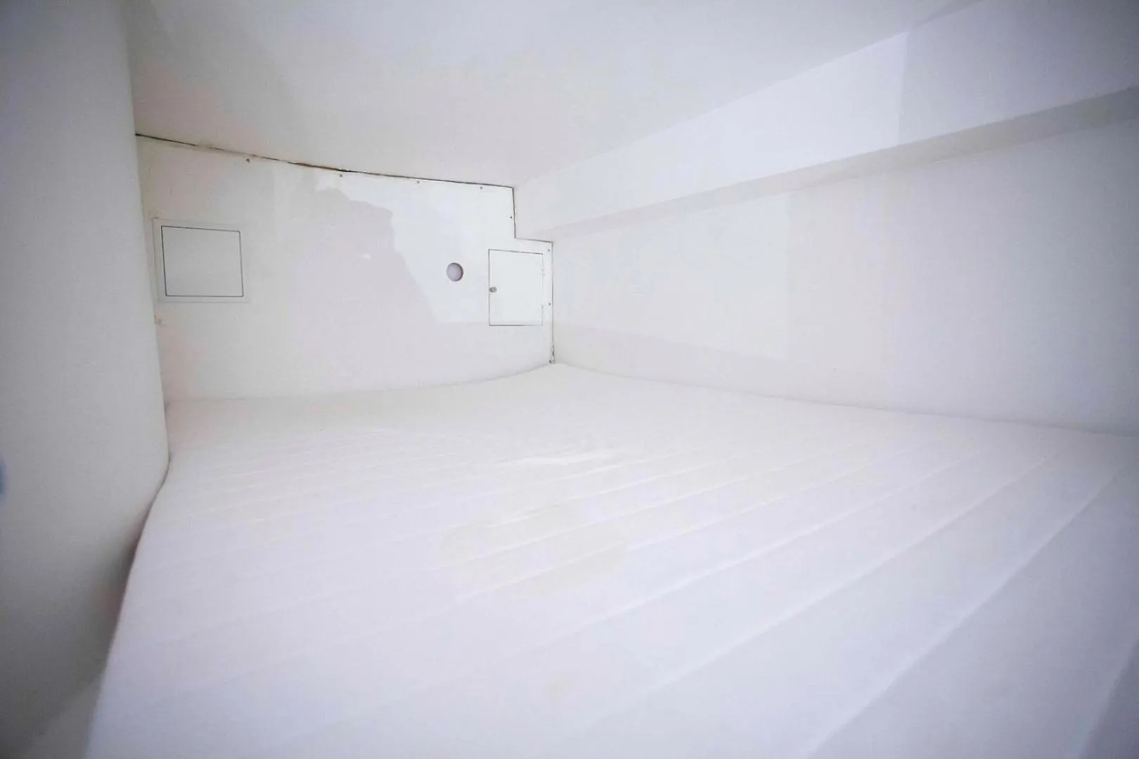 Intimate Studio Near Republique Paris Apartment